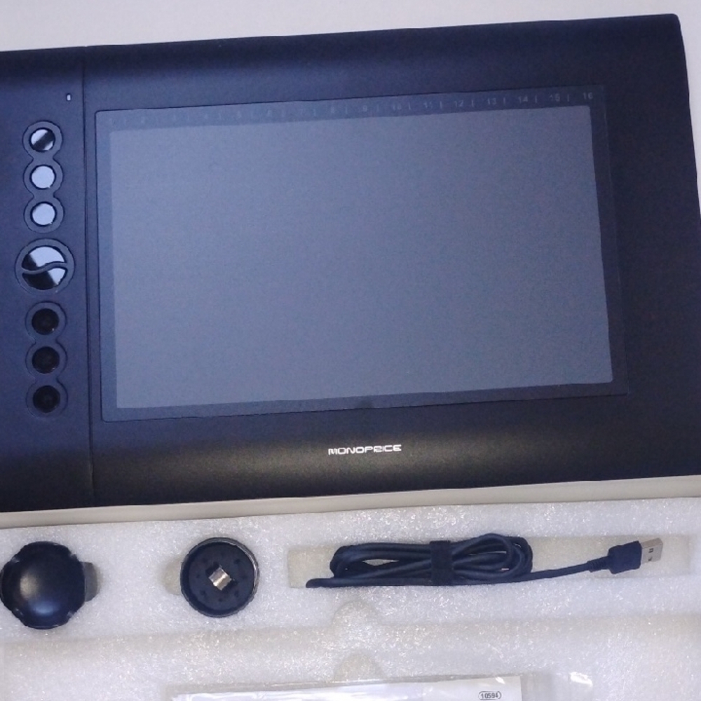 Black Graphics Tablet - Picture 5 of 8